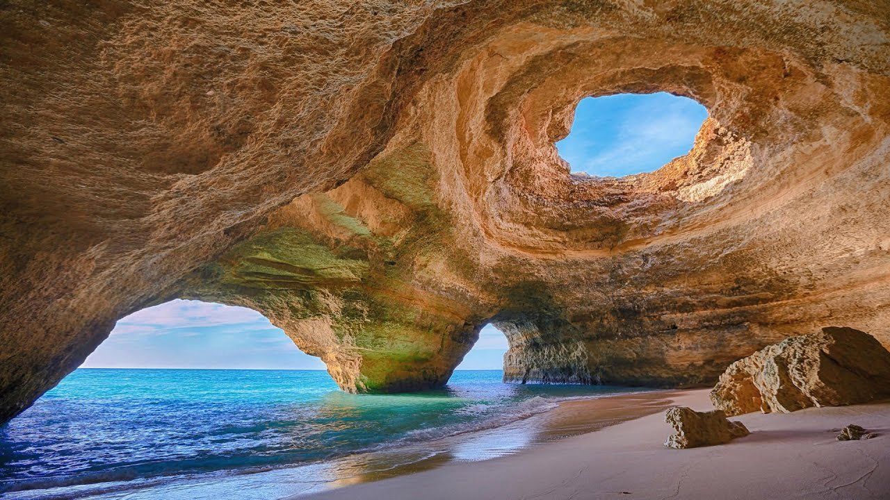 Benagil Cave Trip – The Most Spectacular Cave in the Algarve: