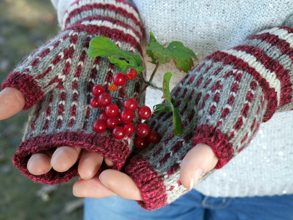 woollen gloves 