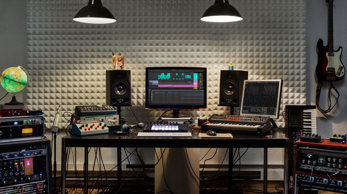 10 Reasons Why You Should Start Your Own Home Music Studio Now!