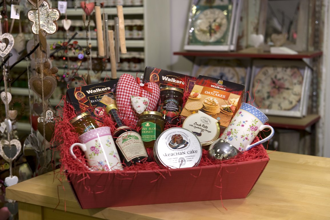 What are the Best Gift Hamper Ideas